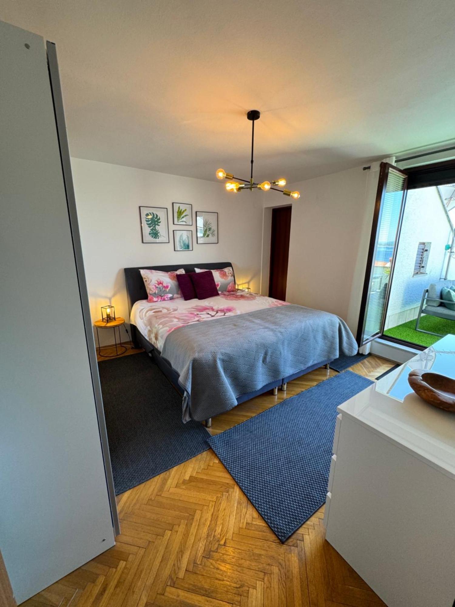 Penthouse Apartment تْسْغيكفانِتْسا المظهر الخارجي الصورة