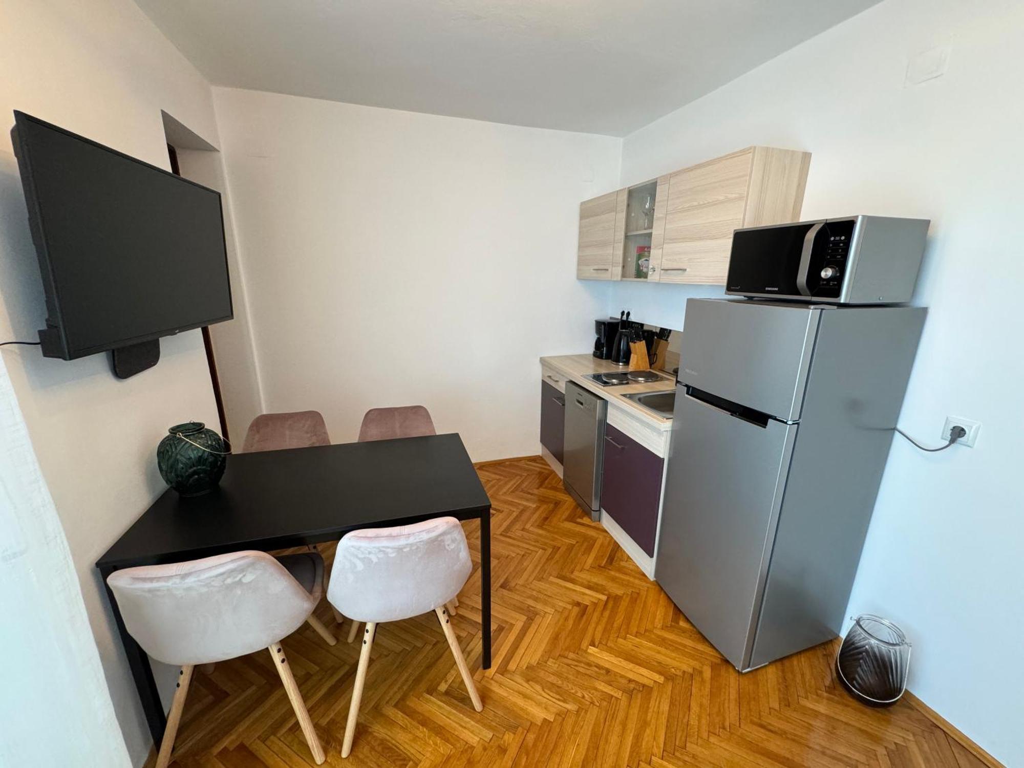 Penthouse Apartment تْسْغيكفانِتْسا المظهر الخارجي الصورة