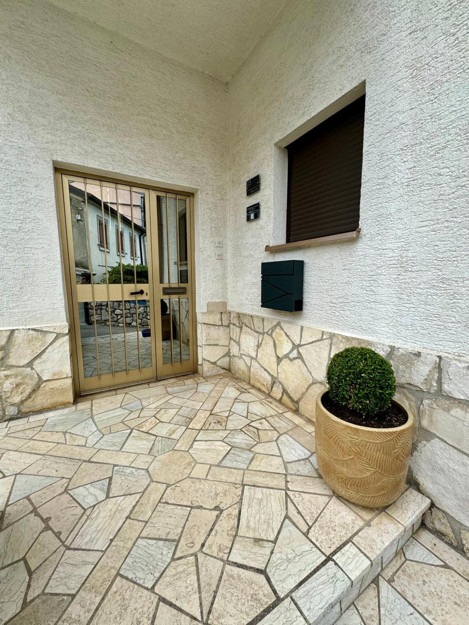 Penthouse Apartment تْسْغيكفانِتْسا المظهر الخارجي الصورة